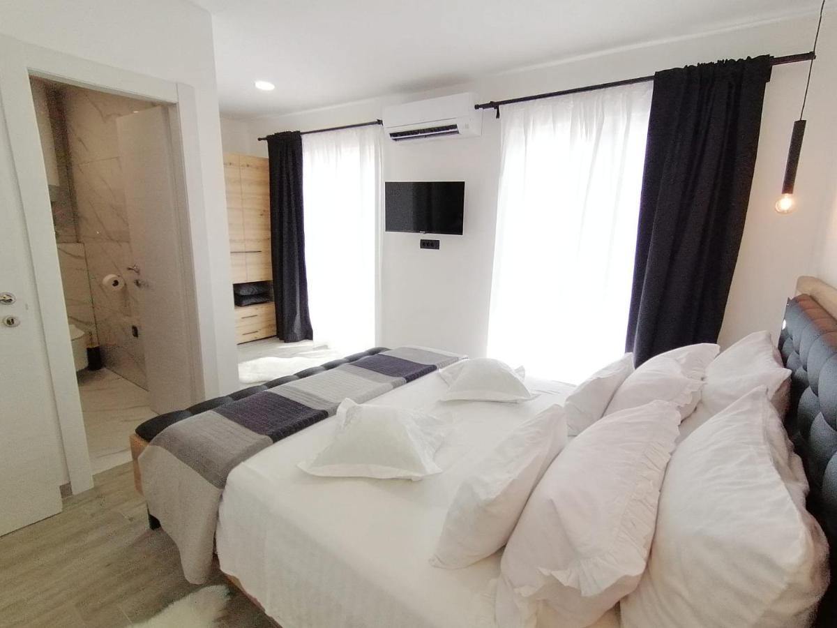Apartman Max !!!! Omis Bagian luar foto